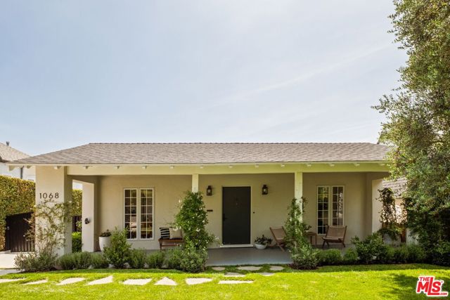 1068 Queen Anne Place, Los Angeles CA: https://media.crmls.org/mediaz/81bebb3f-8cd5-42af-9eb8-aa278ce58edd.jpg