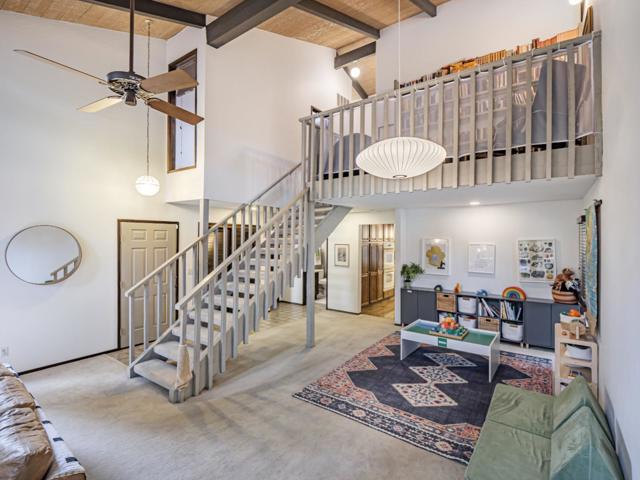 Image 15 of 65 For 251 Sunnycroft Road