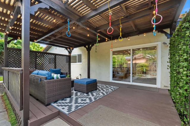 2305 Oak Flat Road, San Jose CA: https://media.crmls.org/mediaz/81bfea34-2b5f-4673-9c6b-d6e9687968c6.jpg