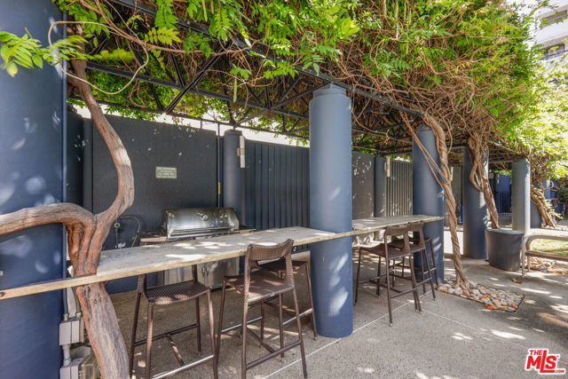 880 W 1st Street, Los Angeles CA: https://media.crmls.org/mediaz/81c170a0-872c-4abd-bea8-368ea2d5bfbf.jpg