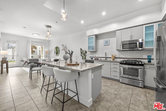 12920 Runway Road, 142 photo 8