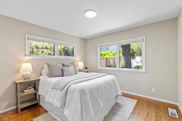777 Bayview Way, Redwood City CA: https://media.crmls.org/mediaz/81c356cf-1b63-4e26-8380-697659336018.jpg