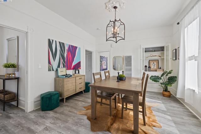 Image 7 of 34 For 740 59th Street