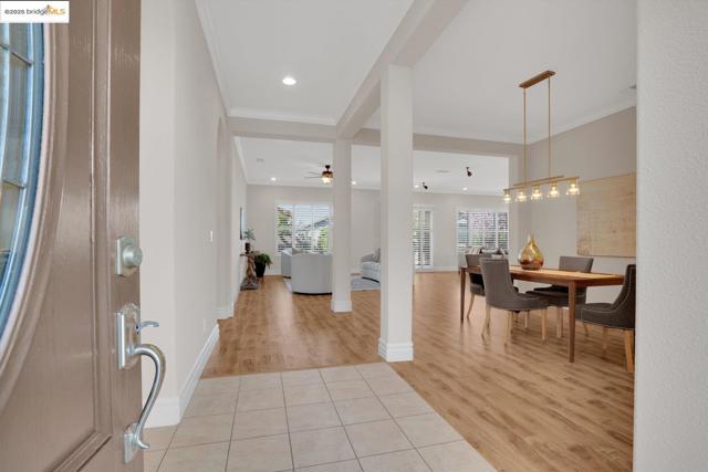 517 Marianna PL, Rio Vista CA: https://media.crmls.org/mediaz/81c57218-3006-489c-bed7-5e5be8ecbff4.jpg