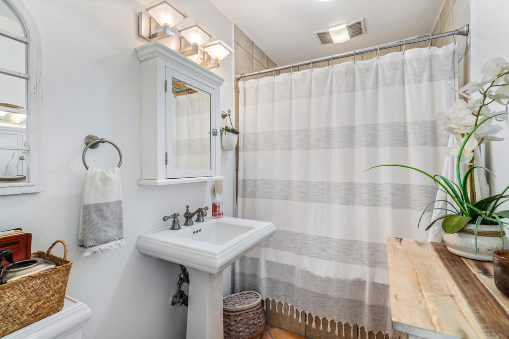 MLS #219139327DA image #33