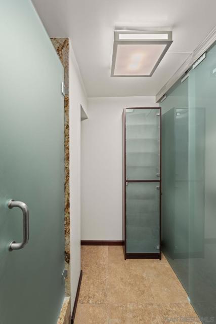 Image 16 of 35 For 1760 Avenida Del Mundo  406