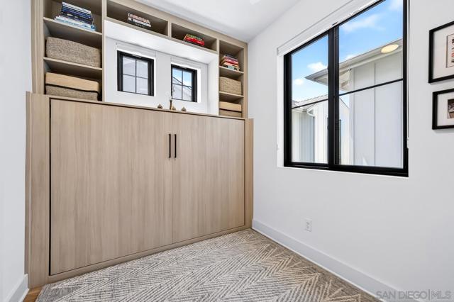 1216 Molara Ln, Encinitas CA: https://media.crmls.org/mediaz/81c922da-8935-4dc2-9a19-83433fcaf3ad.jpg