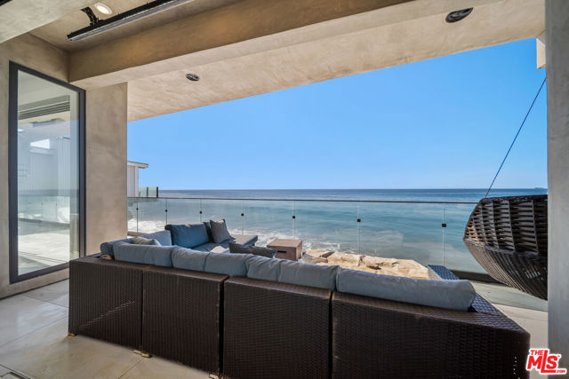 11350 Pacific Coast Highway, Malibu CA: https://media.crmls.org/mediaz/81c98577-37f2-4fb9-a925-a07bfe17d484.jpg