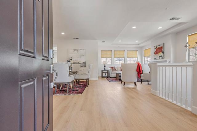 33 Lupine Valley Court, Brisbane CA: https://media.crmls.org/mediaz/81c9c079-574b-458d-a3aa-b89ce0f7910e.jpg