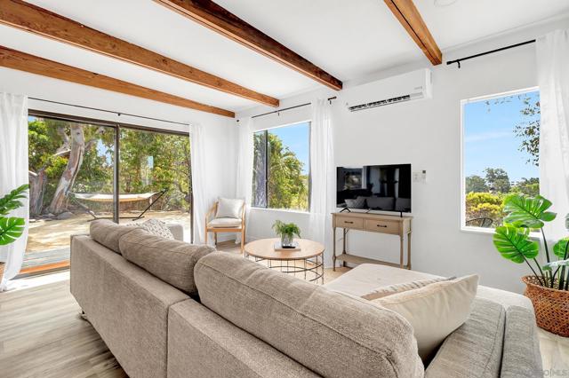 3854 56 Via Del Mar, San Diego CA: https://media.crmls.org/mediaz/81caa0d6-9f7d-47aa-bf68-4c626fb4cb59.jpg