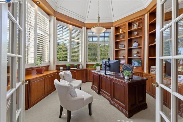 2434 Pomino Way, Pleasanton CA: https://media.crmls.org/mediaz/81cb20d2-bb1a-4523-aca7-d6d0ddc98fc6.jpg