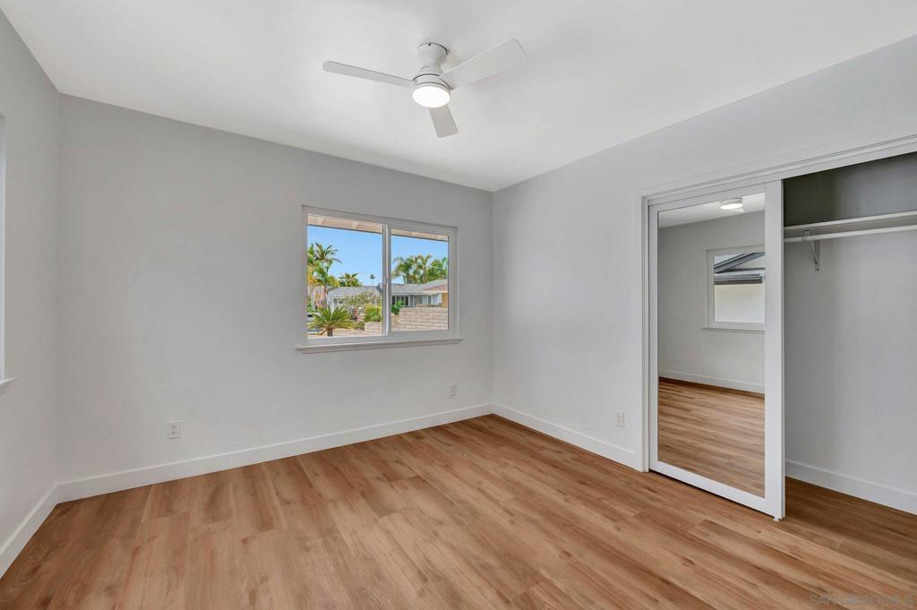 MLS #250034305SD img 32