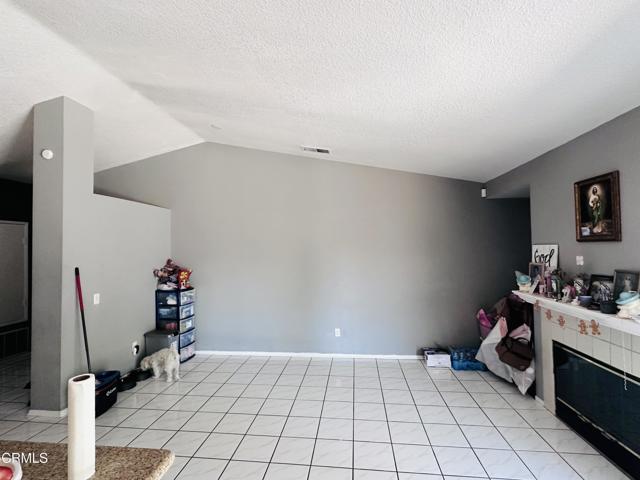 15711 Garnet, Victorville CA: https://media.crmls.org/mediaz/81cc671e-fbcf-4a7c-80c3-978892f12668.jpg