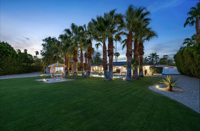 165 S Avenida Elenora, Palm Springs, CA 92262