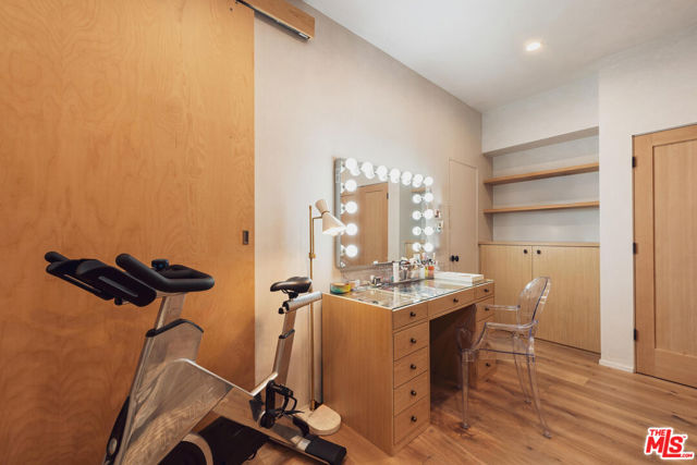 295 Mabery Road, Santa Monica CA: https://media.crmls.org/mediaz/81ccb8ec-e641-4eae-afb2-c2e8953157c0.jpg