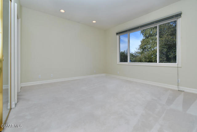 31775 Oak Ranch Court, Westlake Village CA: https://media.crmls.org/mediaz/81ce07dc-5ca4-44b4-a05f-d73fdea0e5ae.jpg