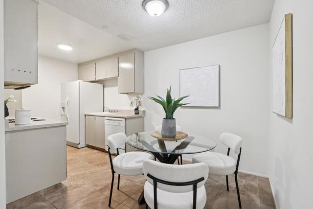 4205 Golden Oaks Lane, Monterey CA: https://media.crmls.org/mediaz/81cebcd3-4d29-45bc-a4af-847eb4b9bad5.jpg