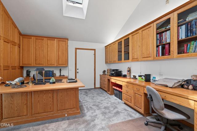 1809 Via Montecito, Camarillo CA: https://media.crmls.org/mediaz/81cf8dac-af16-453e-8664-fece83a14385.jpg