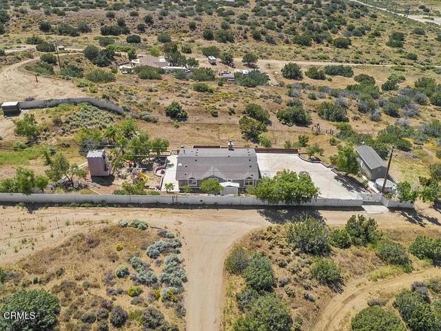 510 E Soledad Pass Road, Palmdale CA: https://media.crmls.org/mediaz/81d13cd7-9cc3-4dbb-8699-b54dc4a9494a.jpg