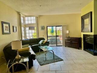 Image 3 of 28 For 2601 Broadmoor Drive 7