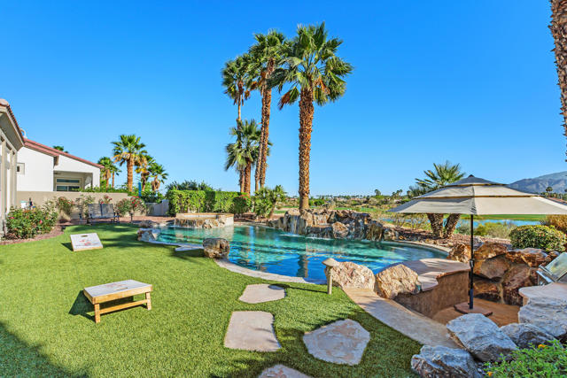 81655 Brown Deer, La Quinta CA: https://media.crmls.org/mediaz/81d1f50f-2361-4564-b07d-31e277413560.jpg