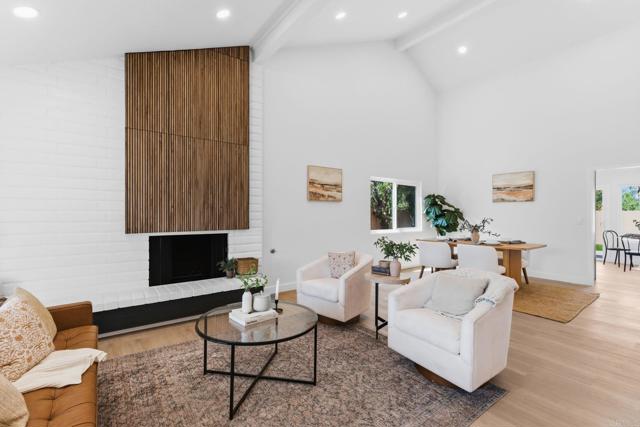 Detail Gallery Image 4 of 30 For 9604 Paseo Montril, San Diego,  CA 92129 - 3 Beds | 2 Baths