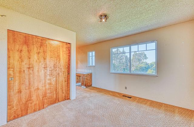 1051 San Miguel Cyn Road, Royal Oaks CA: https://media.crmls.org/mediaz/81d38420-8784-4ebe-af38-15916fe64bad.jpg