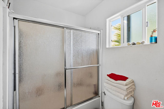 1503 E Gage Avenue, Los Angeles CA: https://media.crmls.org/mediaz/81d6a8be-64a5-4235-93aa-b7f53a75ed80.jpg