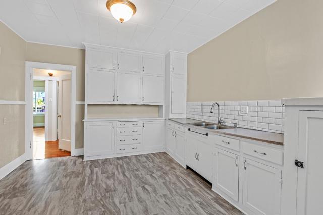 222 Holyoke, San Francisco CA: https://media.crmls.org/mediaz/81d7f48f-d84c-4aea-a8d6-8a0612707028.jpg