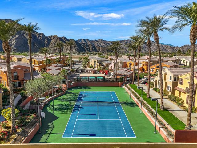 Image 3 of 44 For 52130 Desert Spoon Court