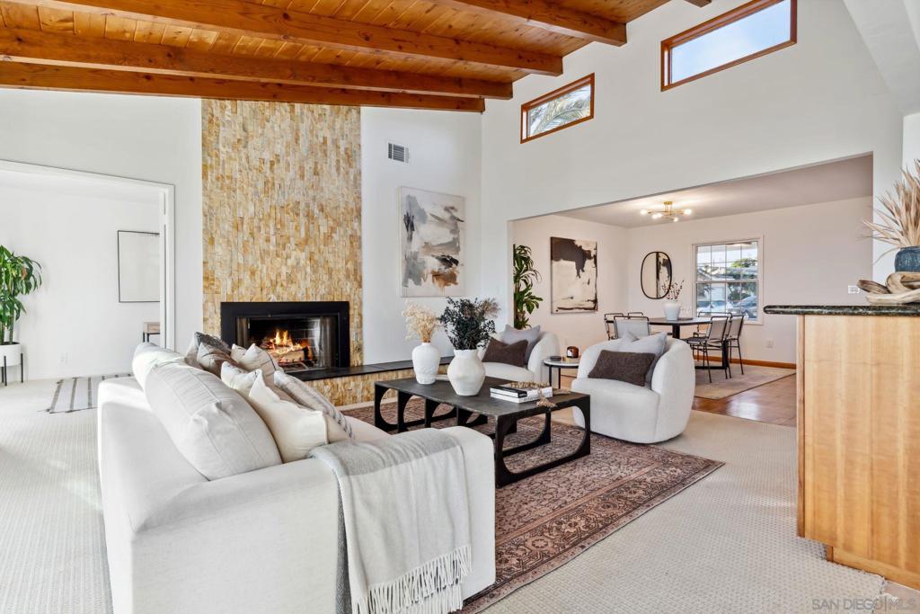 MLS #250031602SD img 7