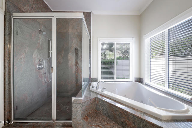 Detail Gallery Image 9 of 39 For 251 S Skyline Dr, Thousand Oaks,  CA 91361 - 4 Beds | 2/1 Baths