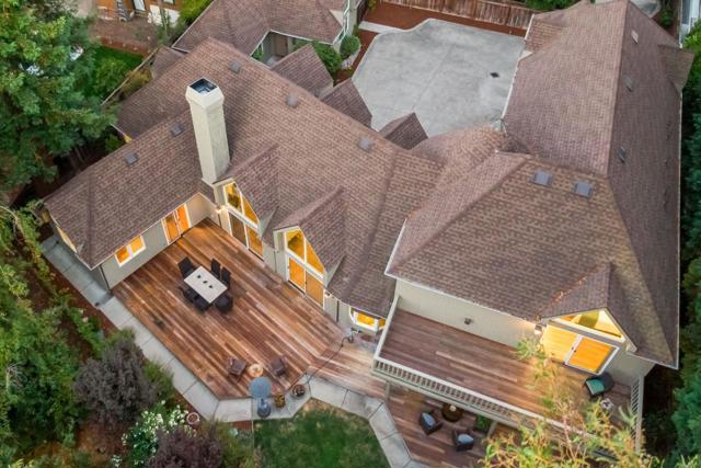 136 Finger Avenue, Redwood City CA: https://media.crmls.org/mediaz/81da6de6-0969-4cfa-ab31-b850180f0ba4.jpg