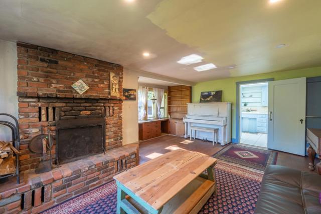 27415 Schulte Road, Carmel CA: https://media.crmls.org/mediaz/81de004f-8e4a-498c-8643-9d63a1cd5f8f.jpg