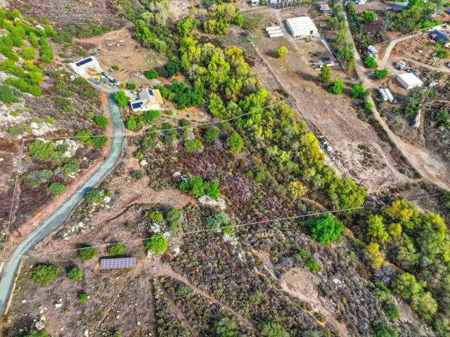 Detail Gallery Image 37 of 49 For #3 Hatfield Ln, Ramona,  CA 92065 - – Beds | – Baths