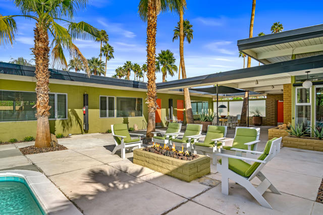 1611 S Calle Palo Fierro #4, Palm Springs, CA 92264