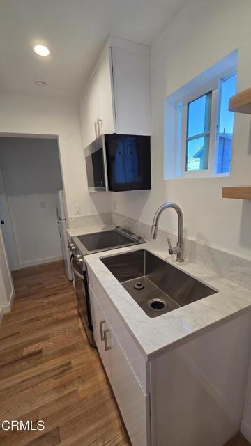 Detail Gallery Image 4 of 9 For 2325 1/4 Langdale Ave, Los Angeles,  CA 90041 - 1 Beds | 1 Baths