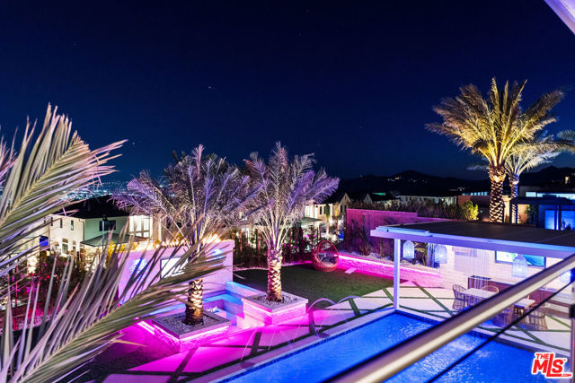 20216 W Albion Way, Porter Ranch CA: https://media.crmls.org/mediaz/81e03bc5-f649-451e-9009-78e77518ff97.jpg