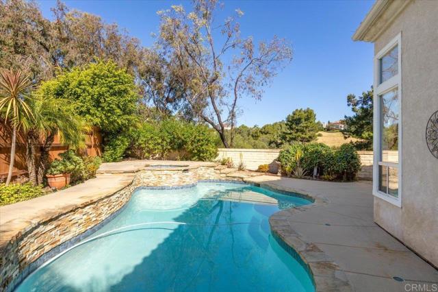 Detail Gallery Image 26 of 33 For 4976 Bella Collina St, Oceanside,  CA 92056 - 5 Beds | 3 Baths