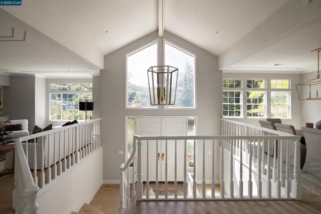 46 Merrill Circle N., Moraga CA: https://media.crmls.org/mediaz/81e07915-eda5-411f-ba75-1123e5b26faa.jpg