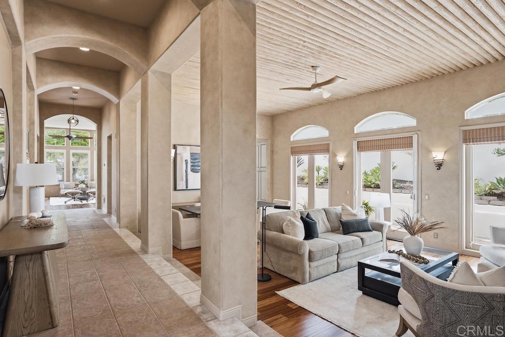 1341 Corvidae Street - photo 12
