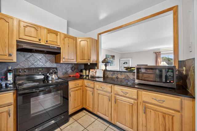 24546 Marie Drive, Hayward CA: https://media.crmls.org/mediaz/81e4e52a-510e-4a71-a2fb-452cc7c400f8.jpg