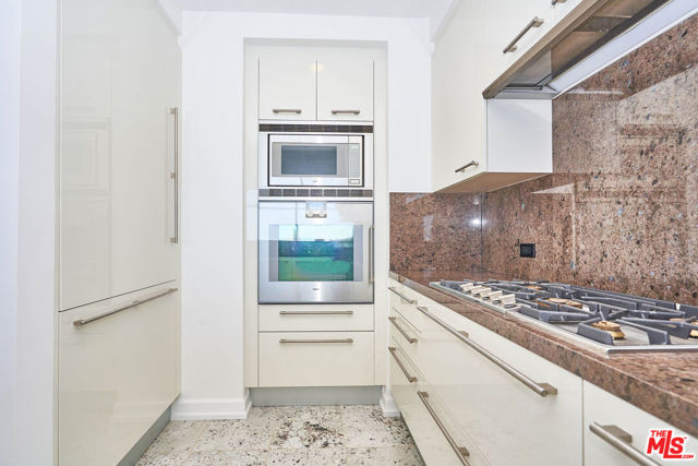 900 W Olympic Boulevard, Los Angeles CA: https://media.crmls.org/mediaz/81e50380-58ac-48fd-9f90-5d75f2389152.jpg