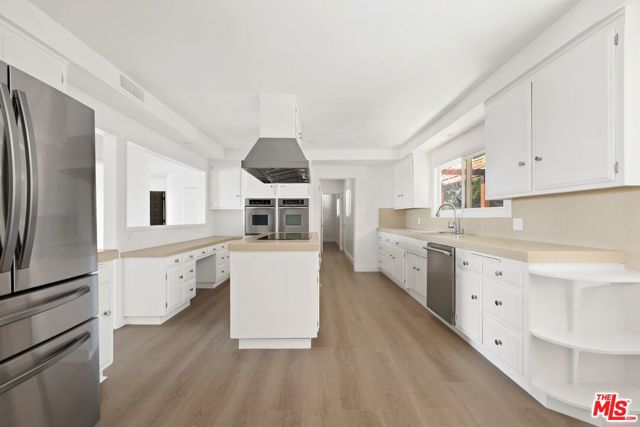 5 Bed Home for Sale in Pacific Palisades, California
