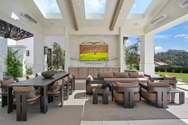 Detail Gallery Image 11 of 25 For 6497 99 Calle Del Alcazar, Rancho Santa Fe,  CA 92067 - 6 Beds | 6/2 Baths