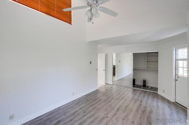 3268 Via Marin, La Jolla CA: https://media.crmls.org/mediaz/81e7723b-d632-4fe6-9065-18766d86c06e.jpg