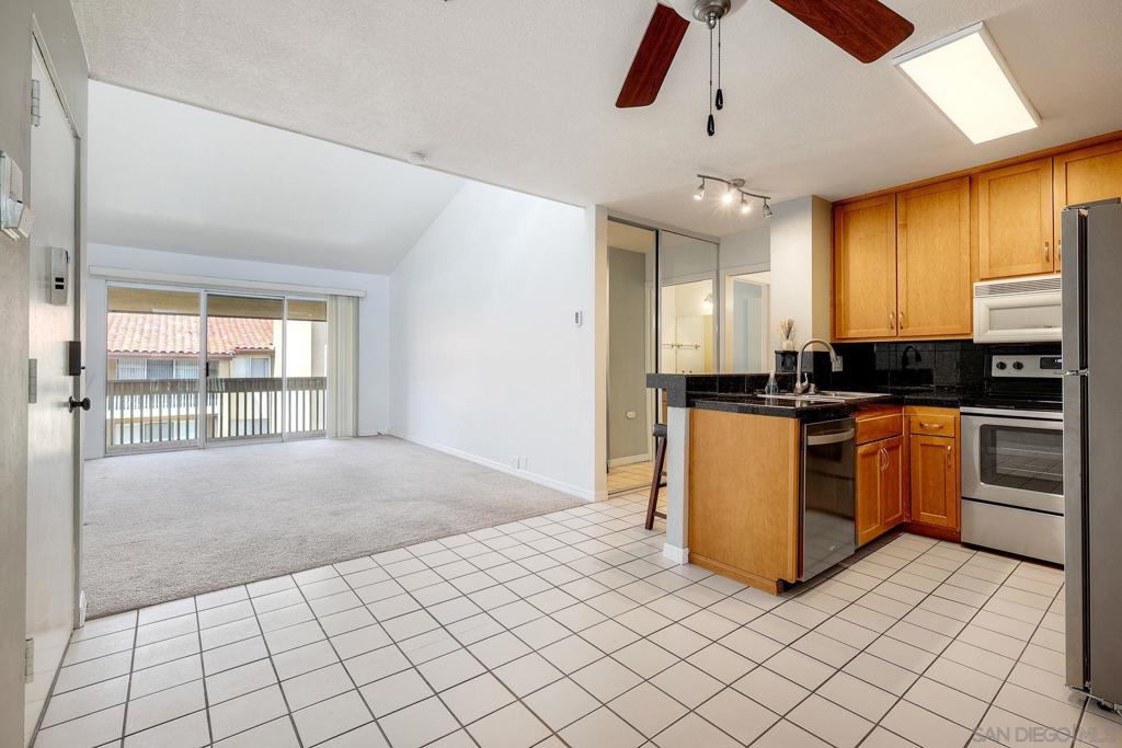 4600 Lamont - photo 7