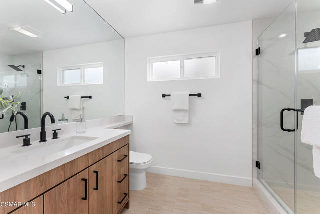 1161 Triunfo Canyon Road, Westlake Village CA: https://media.crmls.org/mediaz/81e971f0-5821-4a3a-b7d7-46f64ee18789.jpg