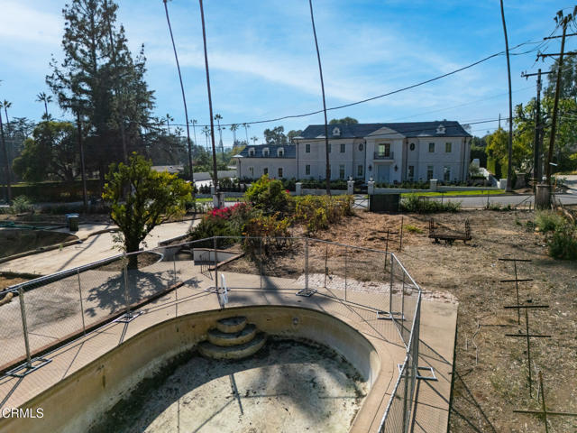 Detail Gallery Image 17 of 30 For 1625 Braeburn Rd, Altadena,  CA 91001 - – Beds | – Baths