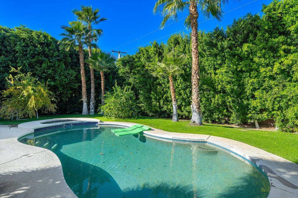 MLS #219139660DA image #3